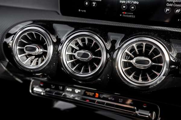 2019 Mercedes-Benz A-Class A200 V177