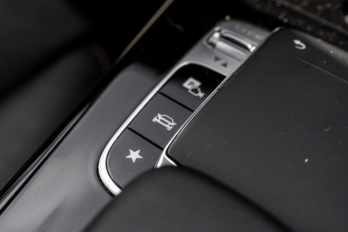 2019 Mercedes-Benz A-Class A200 V177