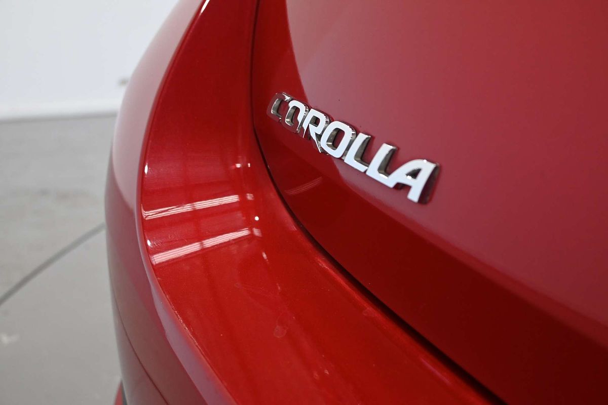 2017 Toyota Corolla Ascent Sport ZRE182R
