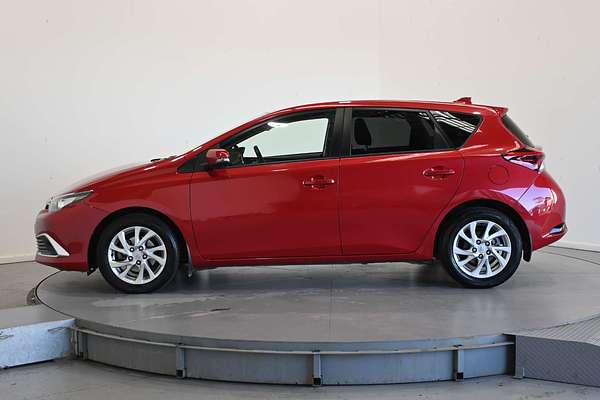 2017 Toyota Corolla Ascent Sport ZRE182R