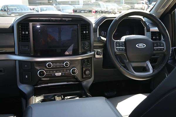 2023 Ford F-150 Lariat 4X4 LWB