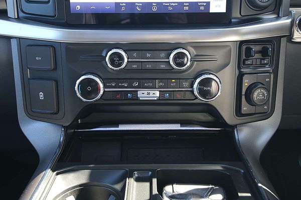 2023 Ford F-150 Lariat 4X4 LWB