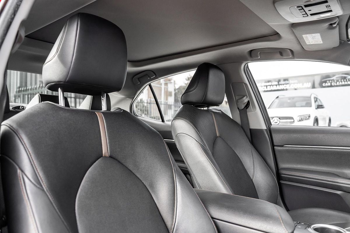2018 Toyota Camry SL ASV70R