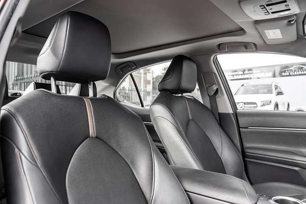 2018 Toyota Camry SL ASV70R