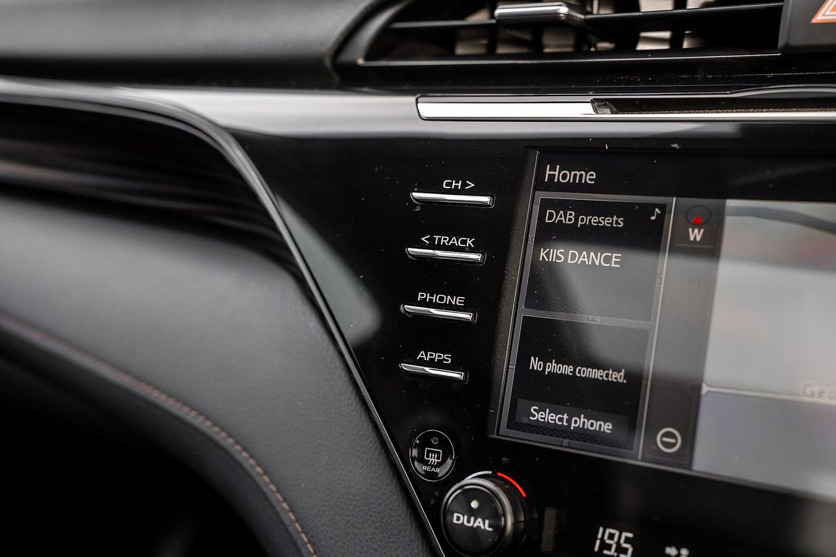 2018 Toyota Camry SL ASV70R