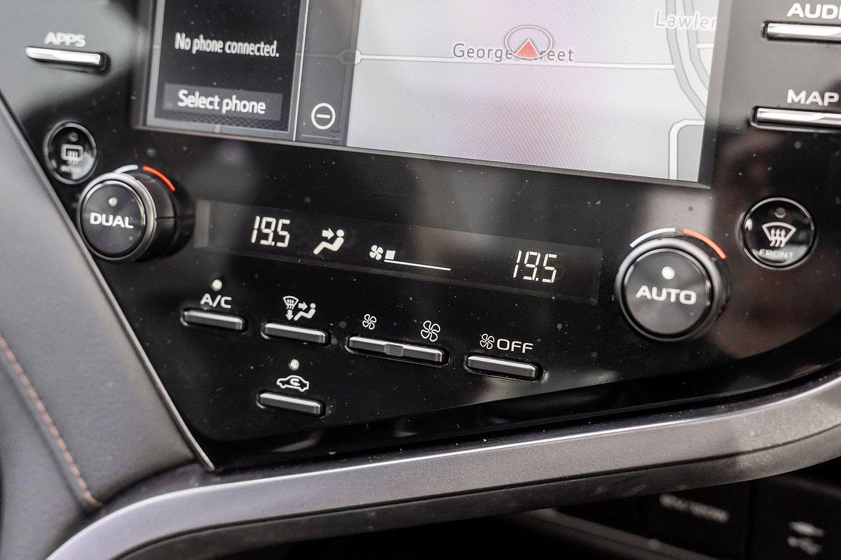 2018 Toyota Camry SL ASV70R