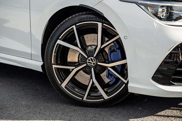 2022 Volkswagen Golf R 8