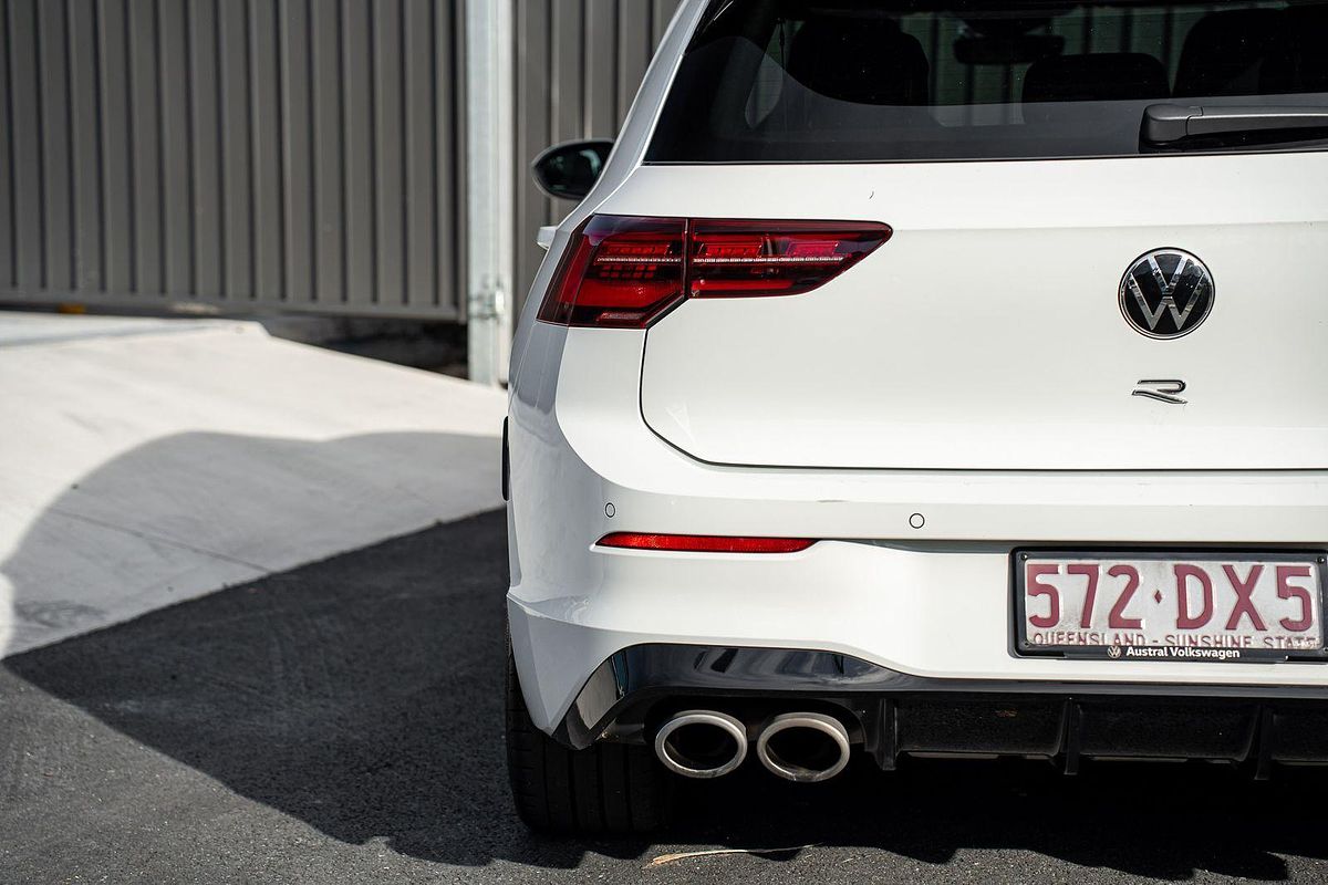 2022 Volkswagen Golf R 8