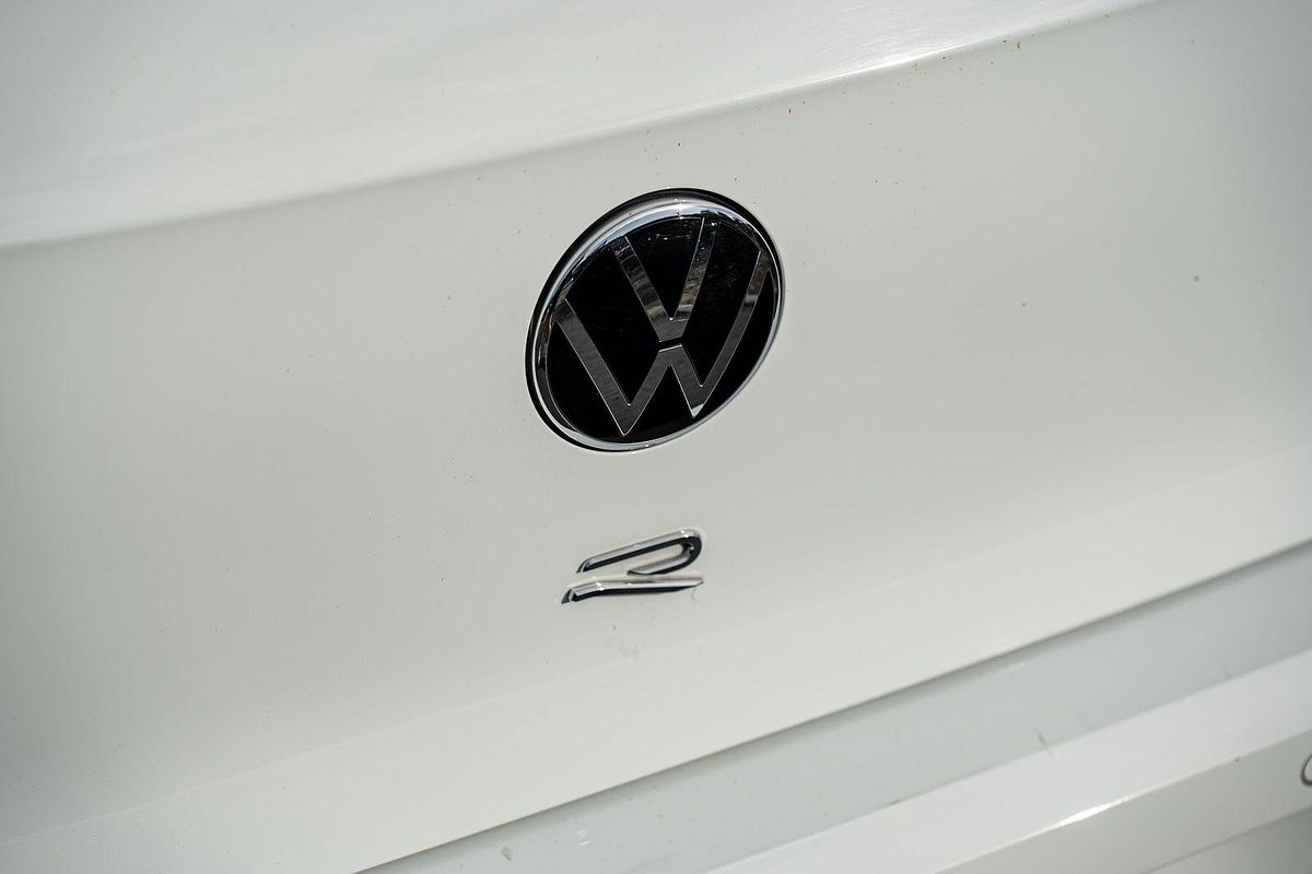 2022 Volkswagen Golf R 8