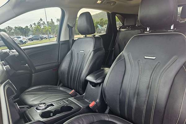 2020 Ford Escape Vignale ZH