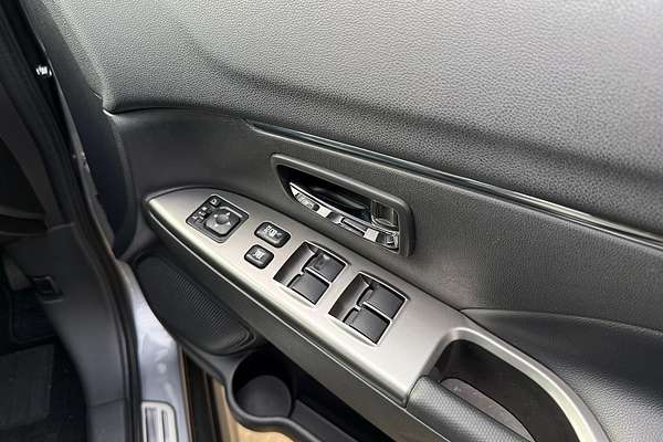 2023 Mitsubishi ASX Exceed XD