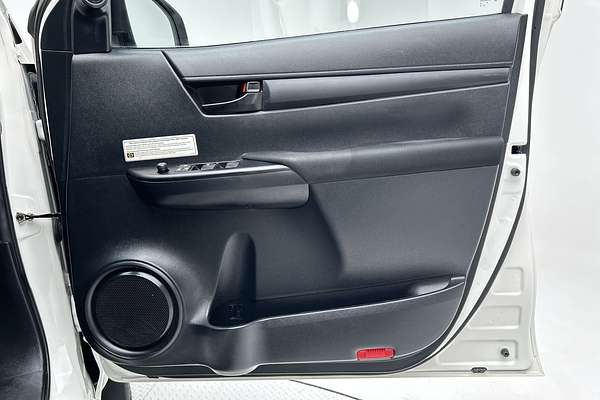 2020 Toyota Hilux SR GUN126R 4X4
