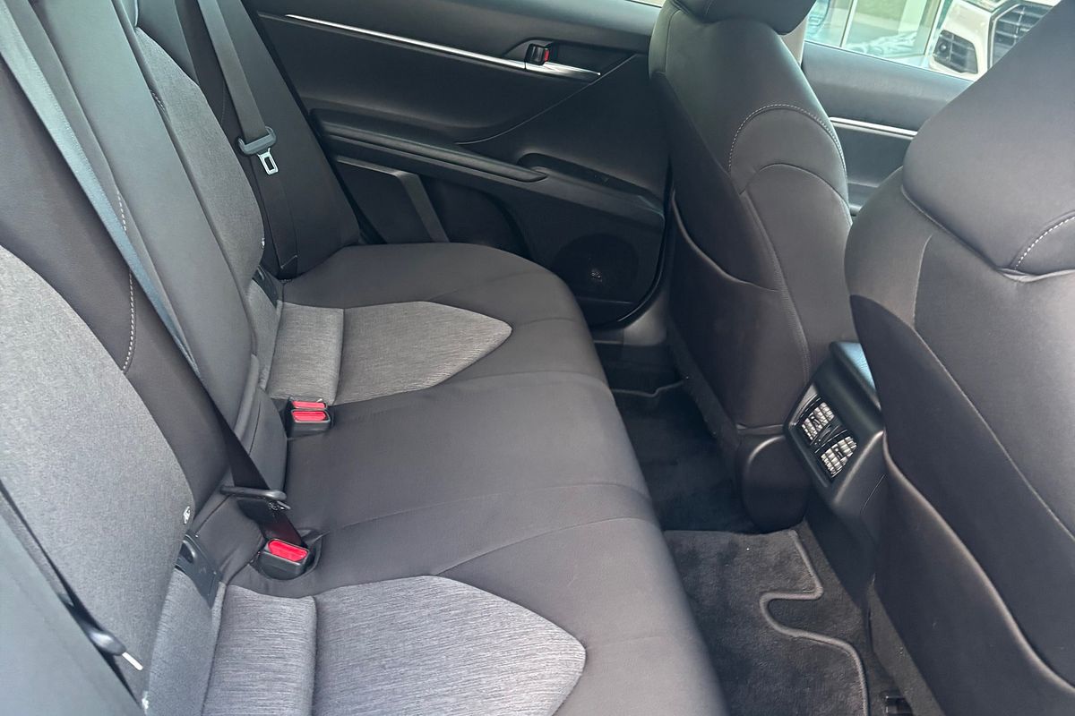 2022 Toyota Camry Ascent AXVH70R