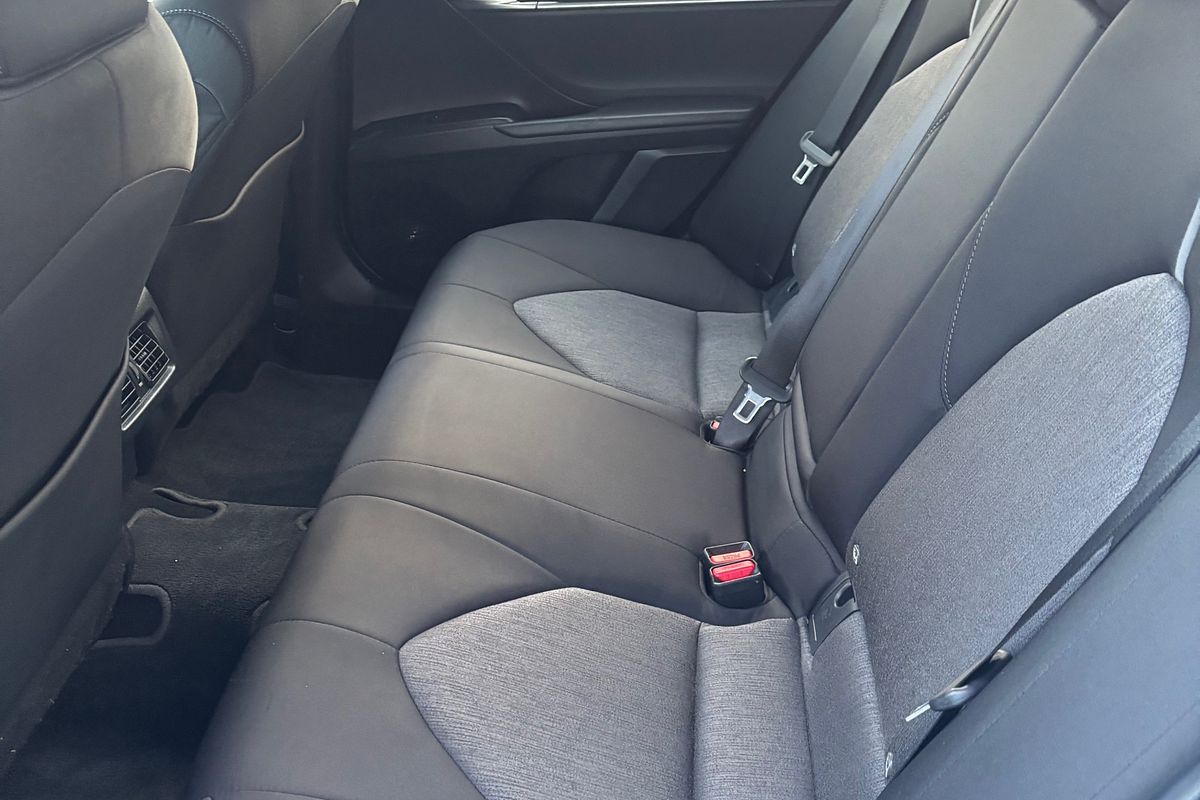 2022 Toyota Camry Ascent AXVH70R