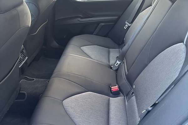 2022 Toyota Camry Ascent AXVH70R