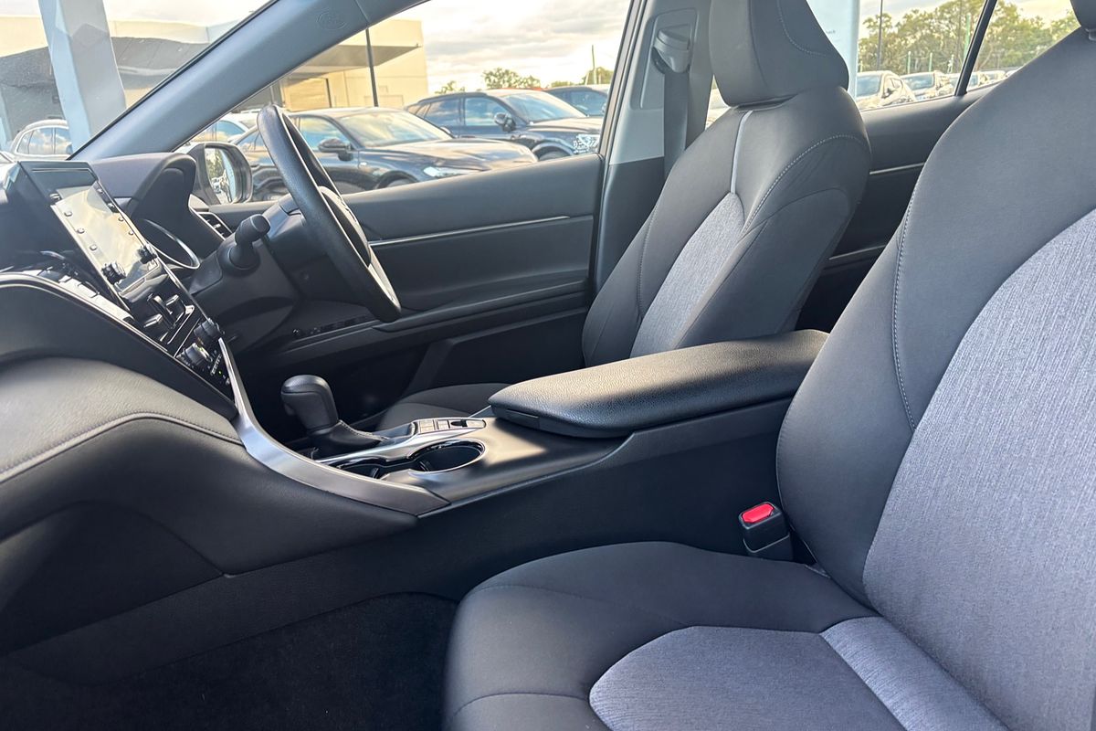 2022 Toyota Camry Ascent AXVH70R