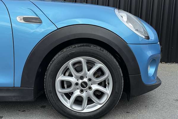2018 MINI Hatch Cooper F56