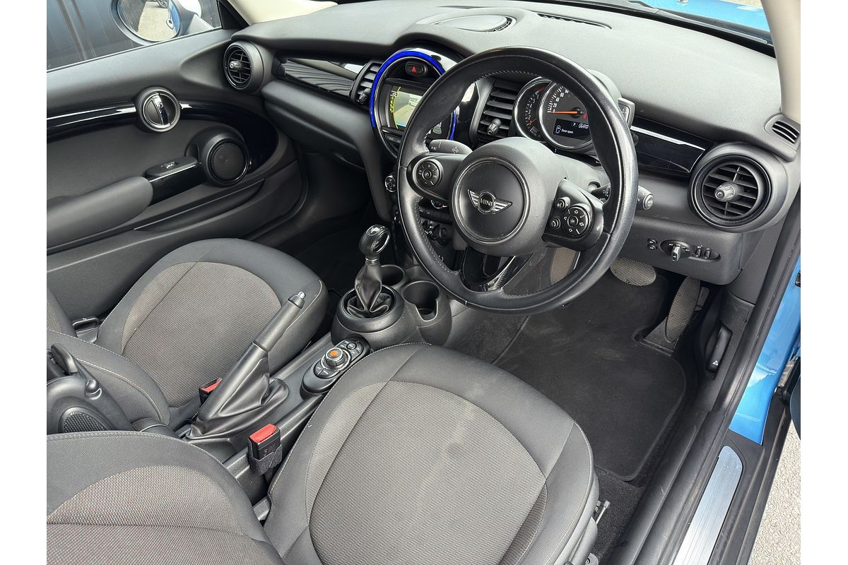 2018 MINI Hatch Cooper F56