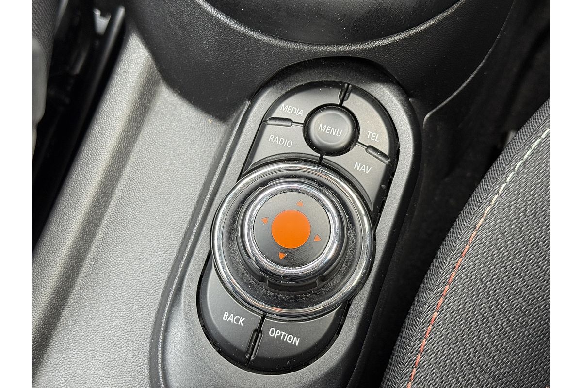 2018 MINI Hatch Cooper F56