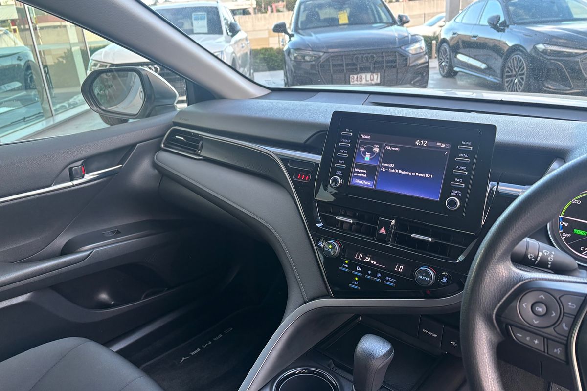 2022 Toyota Camry Ascent AXVH70R