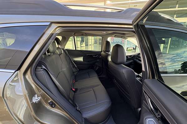 2025 Subaru Outback AWD Touring XT 6GEN