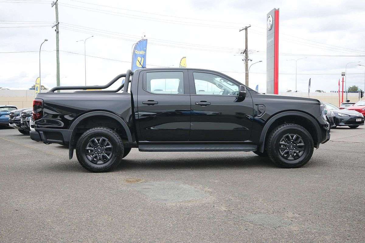 2024 Ford Ranger Black Edition 4X4 2.0L