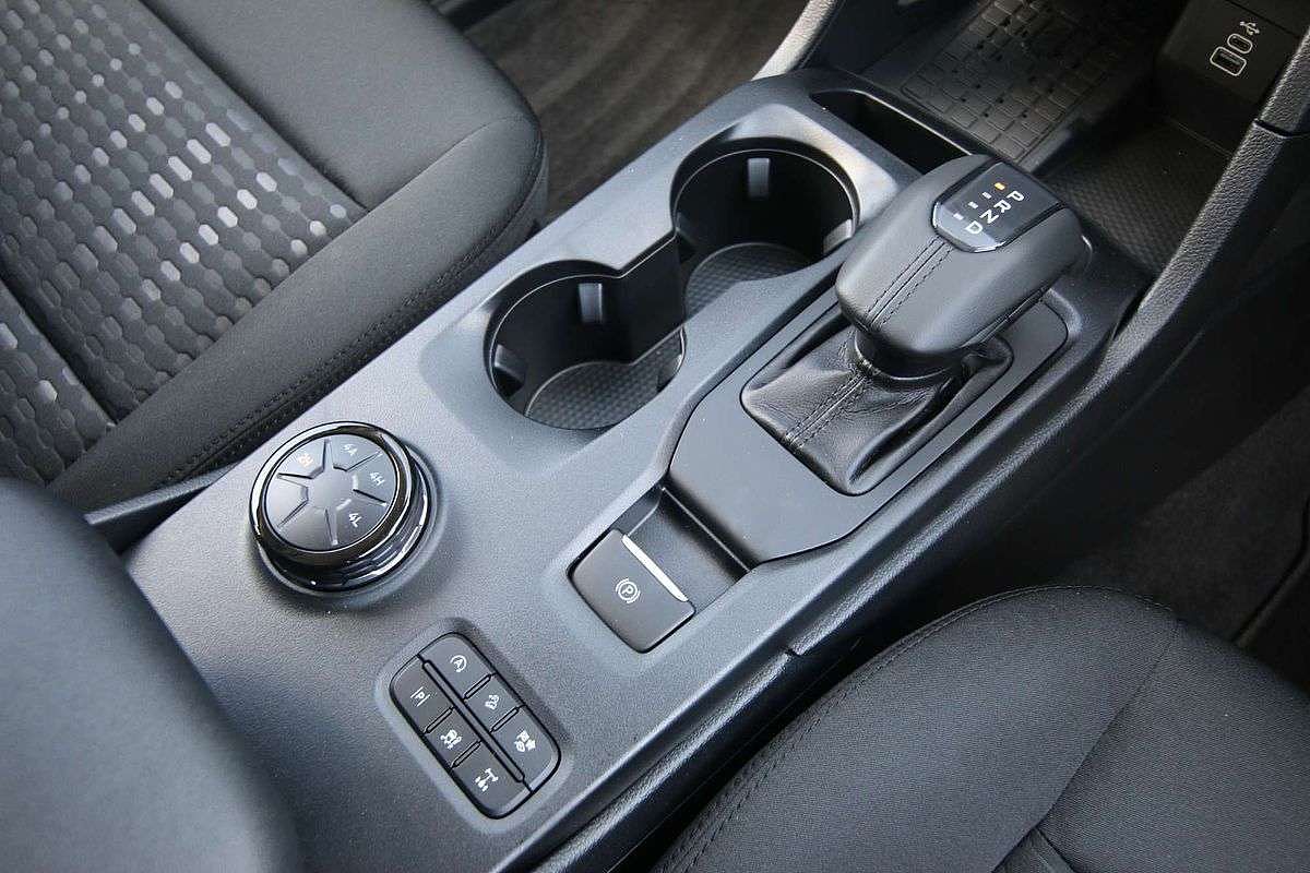 2024 Ford Everest Ambiente 2.0L