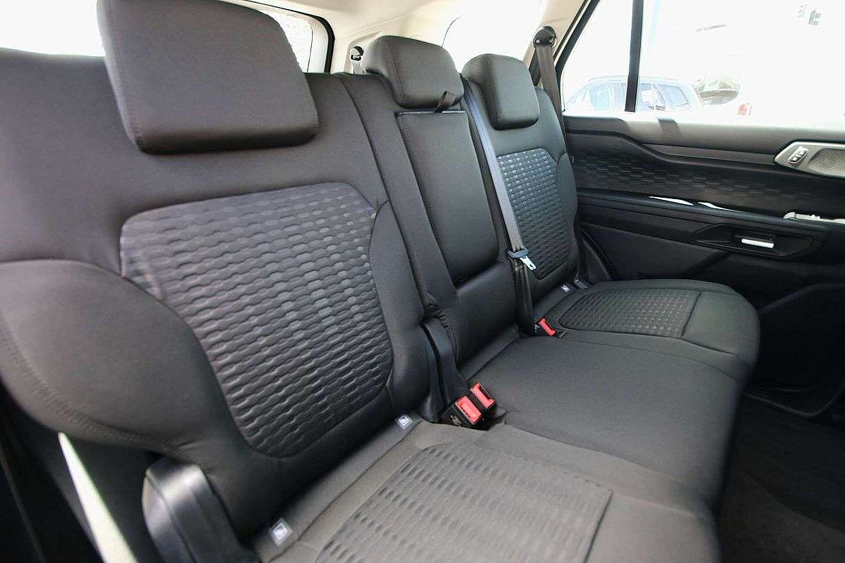 2024 Ford Everest Ambiente 2.0L