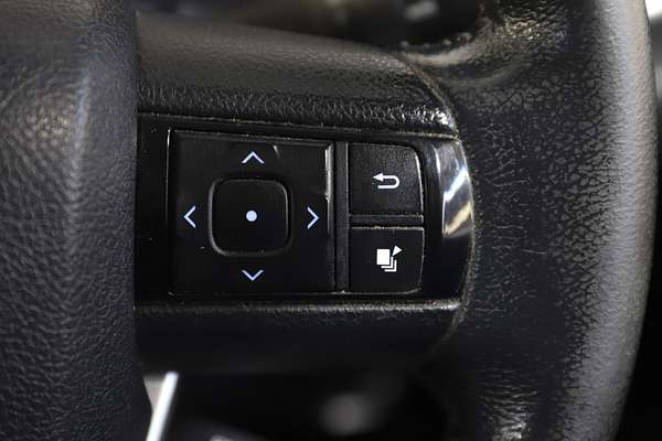 2017 Toyota Hilux SR5 GUN126R 4X4