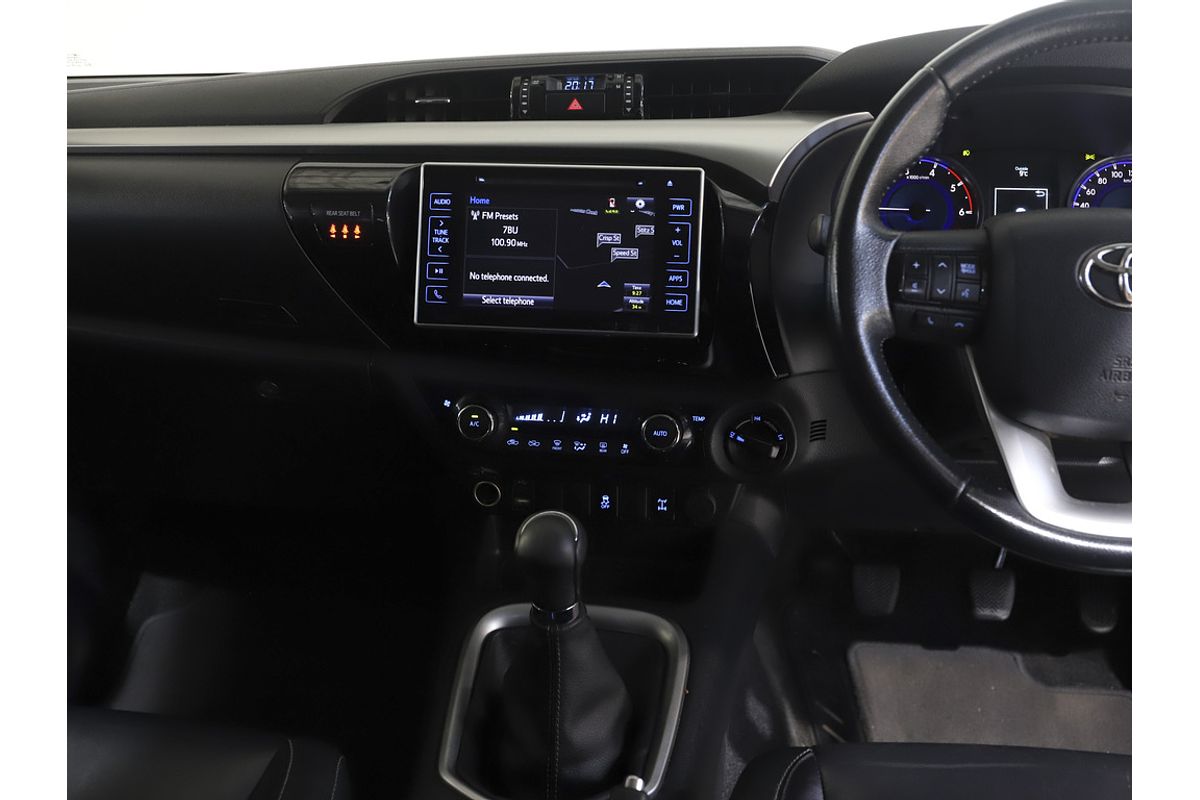 2017 Toyota Hilux SR5 GUN126R 4X4