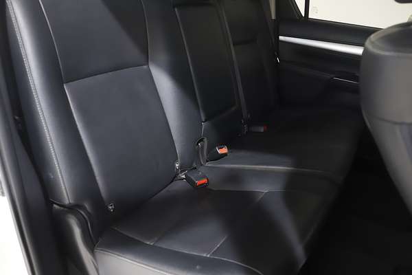 2017 Toyota Hilux SR5 GUN126R 4X4