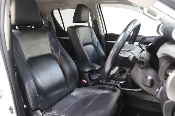 2017 Toyota Hilux SR5 GUN126R 4X4