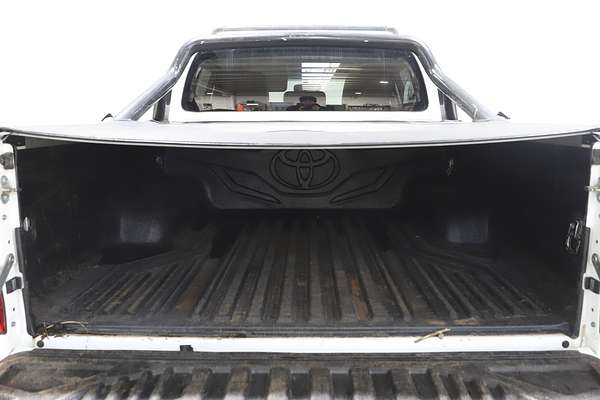 2017 Toyota Hilux SR5 GUN126R 4X4