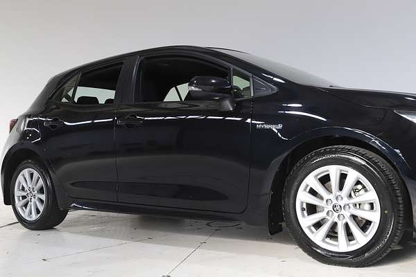 2023 Toyota Corolla Ascent Sport Hybrid ZWE219R