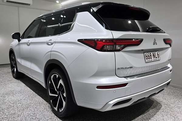 2022 Mitsubishi OUTLANDER OUTLANDER EXCEED TOURER 7 SEAT (AWD) ZM4F46