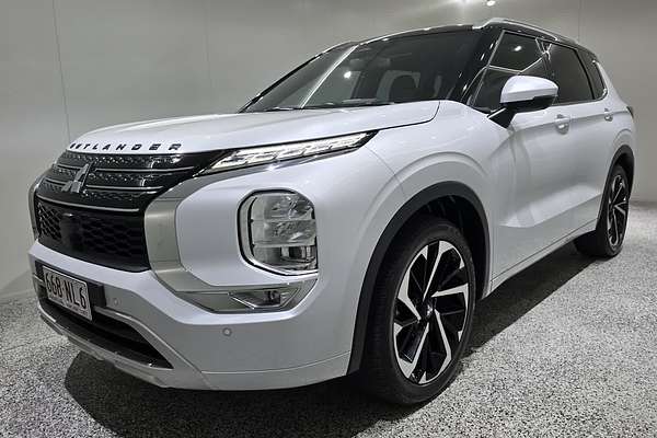 2022 Mitsubishi OUTLANDER OUTLANDER EXCEED TOURER 7 SEAT (AWD) ZM4F46
