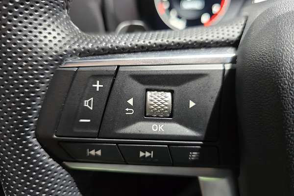 2022 Mitsubishi OUTLANDER OUTLANDER EXCEED TOURER 7 SEAT (AWD) ZM4F46