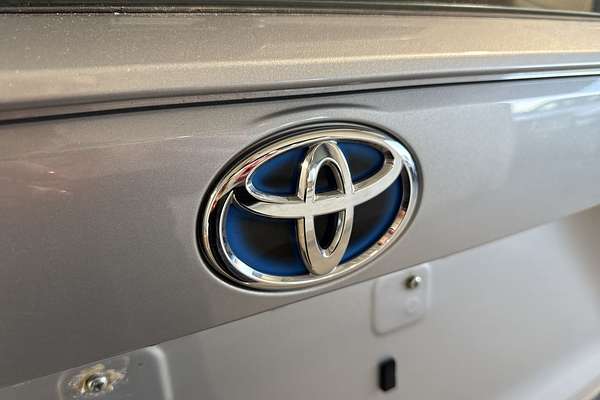 2020 Toyota RAV4 GX AXAH52R