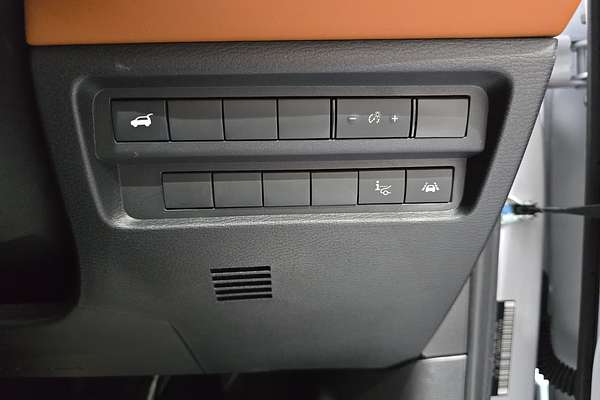 2022 Mitsubishi OUTLANDER OUTLANDER EXCEED TOURER 7 SEAT (AWD) ZM4F46