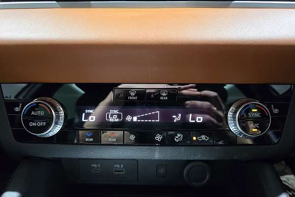 2022 Mitsubishi OUTLANDER OUTLANDER EXCEED TOURER 7 SEAT (AWD) ZM4F46