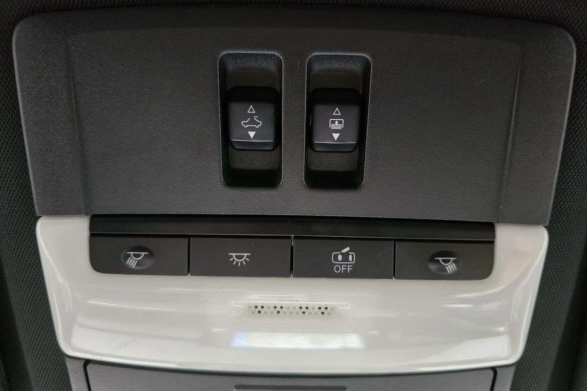 2022 Mitsubishi OUTLANDER OUTLANDER EXCEED TOURER 7 SEAT (AWD) ZM4F46
