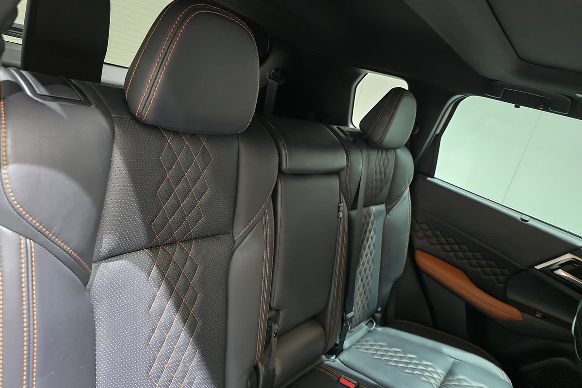 2022 Mitsubishi OUTLANDER OUTLANDER EXCEED TOURER 7 SEAT (AWD) ZM4F46
