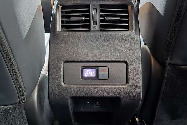 2022 Mitsubishi OUTLANDER OUTLANDER EXCEED TOURER 7 SEAT (AWD) ZM4F46