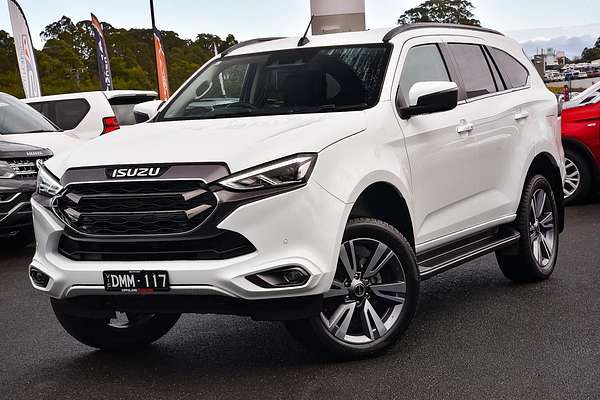 2023 Isuzu MU-X LS-T