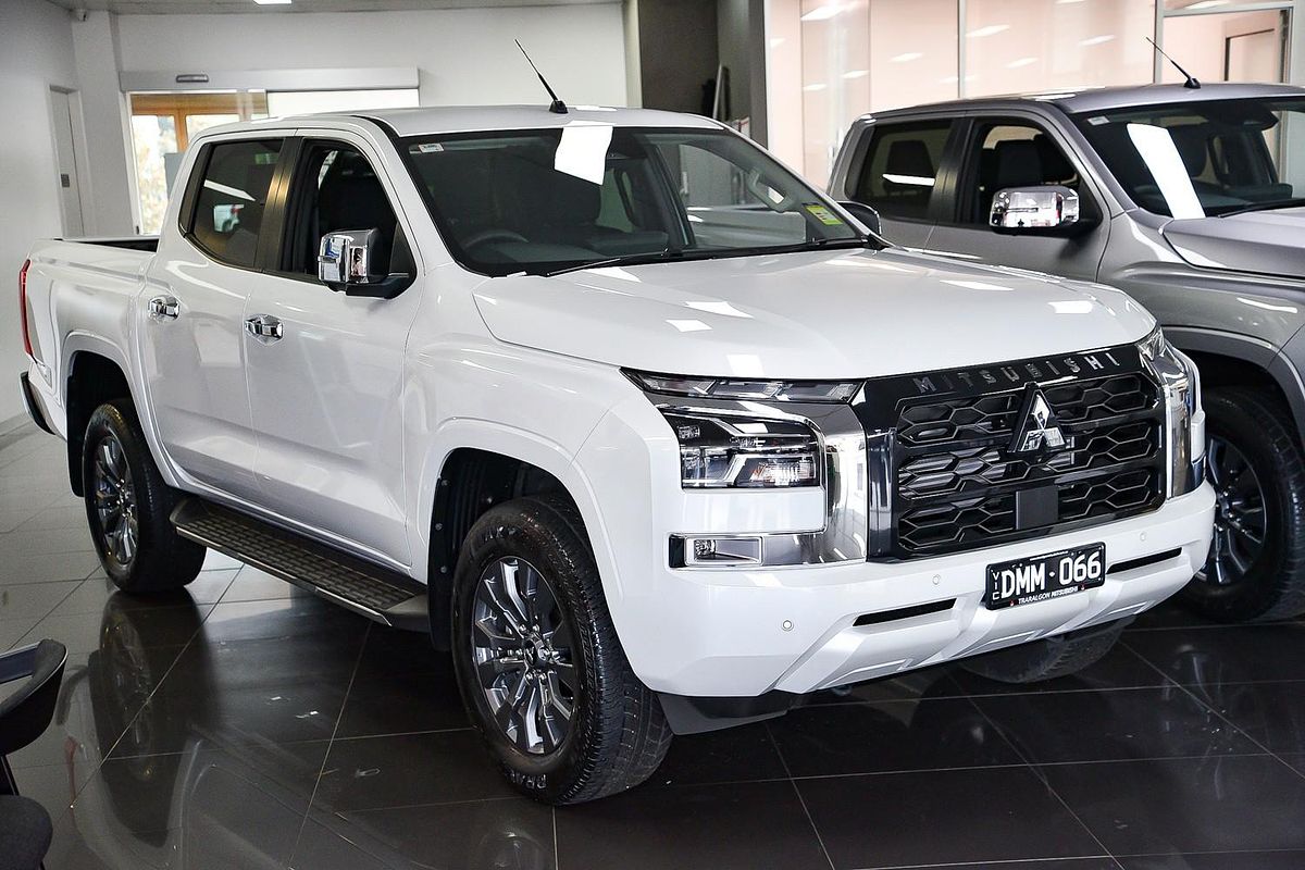 2025 Mitsubishi Triton GLS MV 4X4