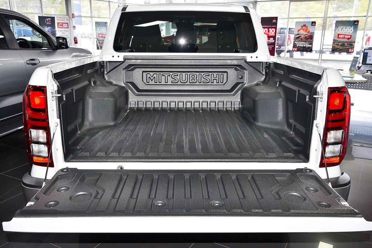 2025 Mitsubishi Triton GLS MV 4X4