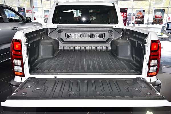 2025 Mitsubishi Triton GLS MV 4X4