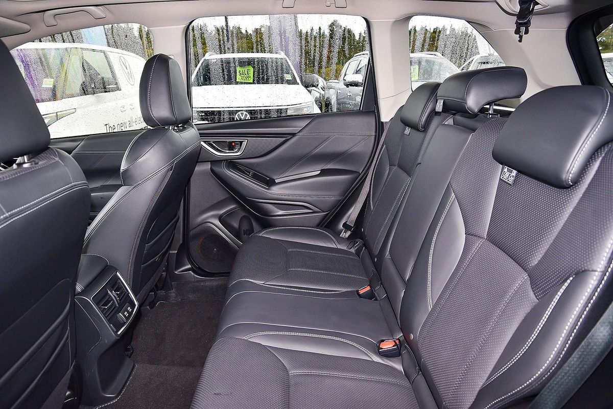 2019 Subaru Forester 2.5i-S S5