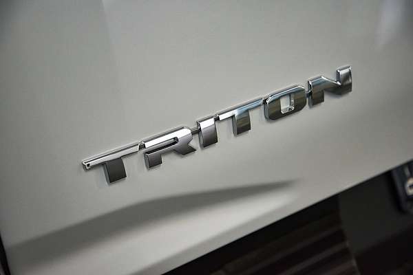 2025 Mitsubishi Triton GLS MV 4X4