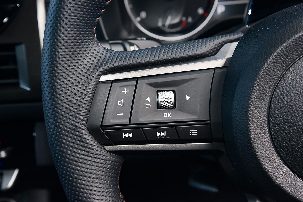 2025 Mitsubishi Triton GSR MV 4X4